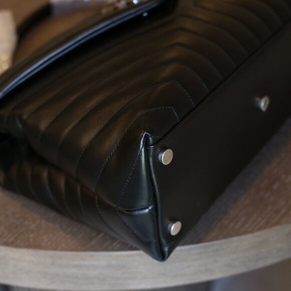 Black Large Loulou YSL Shoulder Bag in Quilted Leather - Picture 7 of 14